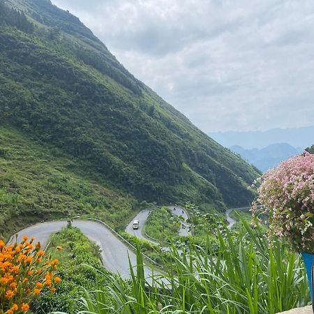 Garden Villa Homestay And Tour Motorbike&Car For Rent Хазянг Екстер'єр фото